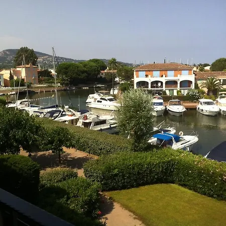 Port Cogolin Vue Marina Apartment *