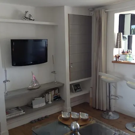 Port Cogolin Vue Marina 公寓